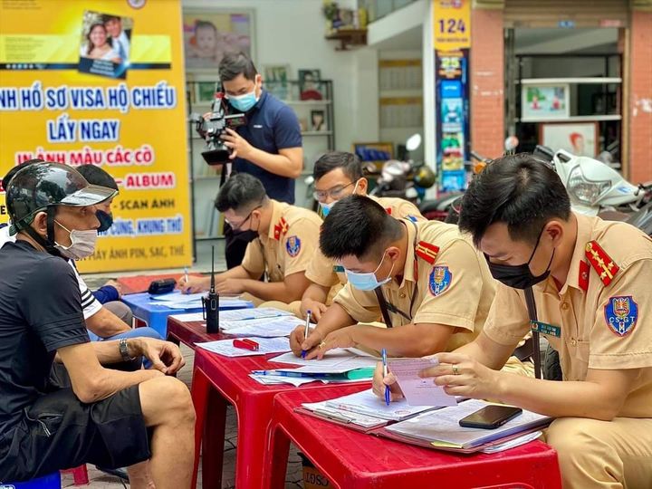 10 ngày thực hiện Kế hoạch tổng kiểm soát phương tiện  xe mô tô, xe gắn máy (từ ngày 15/8/2021 đến ngày 24/8/2021)